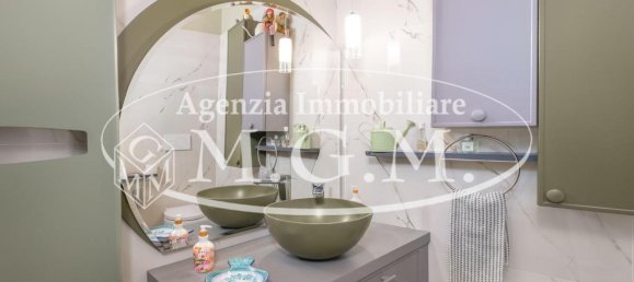 3-salle Appartement à Calcinaia, Italy No. 43516 15