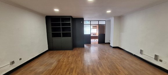 مكتب في Jerez de la Frontera, Spain 80متر مربع رقم 145327 9