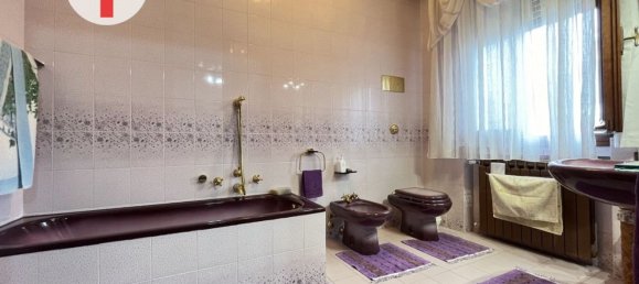 5 chambres Maison à Cervarese Santa Croce, Italy No. 337100 12