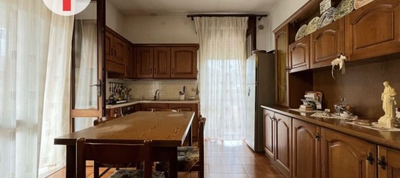 5 chambres Maison à Cervarese Santa Croce, Italy No. 337100 4