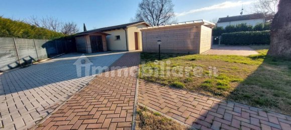 Casa de 4 dormitorios en Mordano, Italy No. 172731 4