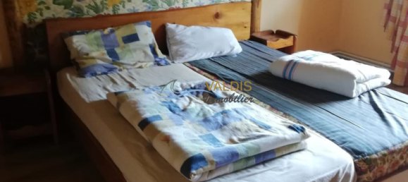 Casa de 8 dormitorios en Laon, France No. 94951 55