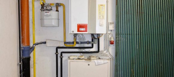 190m² Commercial property in Jenbach, Austria No. 192807 17