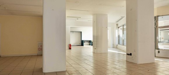 190m² Commercial property in Jenbach, Austria No. 192807 5