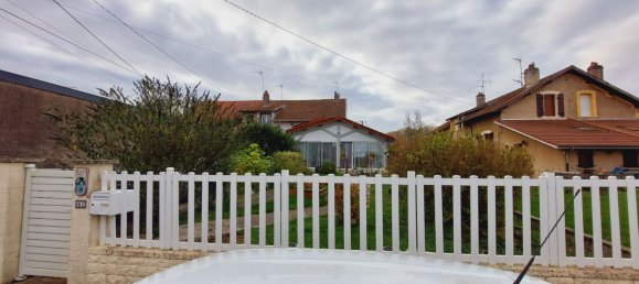 Вилла с 3 спальнями в Жиромон, Франция № 221956 3