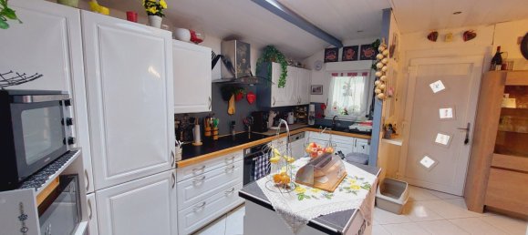 Вилла с 3 спальнями в Жиромон, Франция № 221956 6