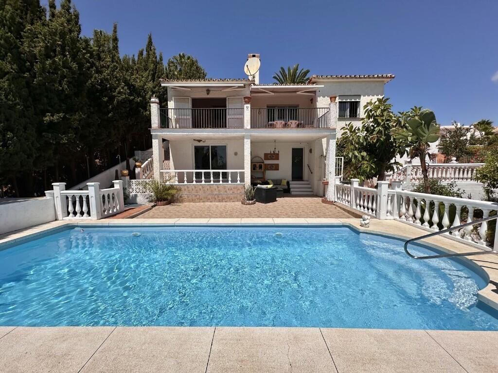 4 Schlafzimmer Villa in Mijas, Spain, Nr. 176176