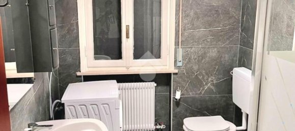 2 bedrooms Apartment in Medesano, Italy No. 379072 8