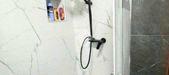 2 bedrooms Apartment in Medesano, Italy No. 379072 3