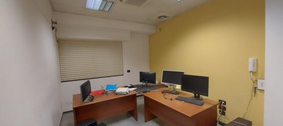 7 rooms Office in Spoleto, Italy No. 51618 10