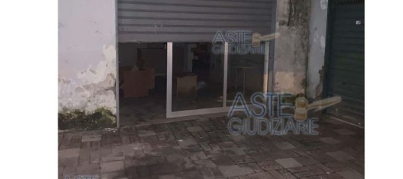  عقار تجاري في Melito di Napoli, Italy 66متر مربع رقم 9956 2