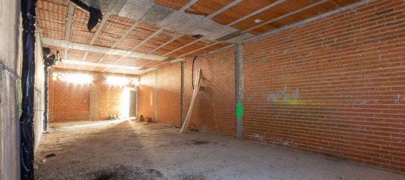 Gewerbliche Immobilie in Venturada, Spain 175m², Nr. 97896 8