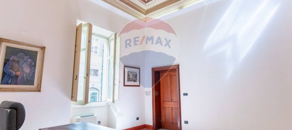 Escritório de 5 divisões em Sassari, Italy N.º 326137 30