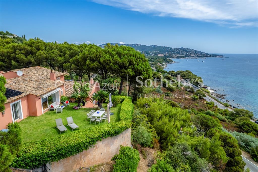 4 chambres Villa à Sainte-Maxime, France No. 295428