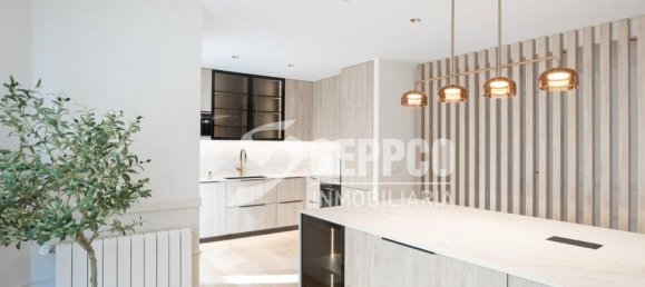 3 bedrooms Apartment in Madrid, Spain No. 122238 2