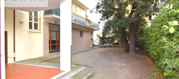 2 غرف نوم بانتهاوس في Viareggio, Italy رقم 192010 20