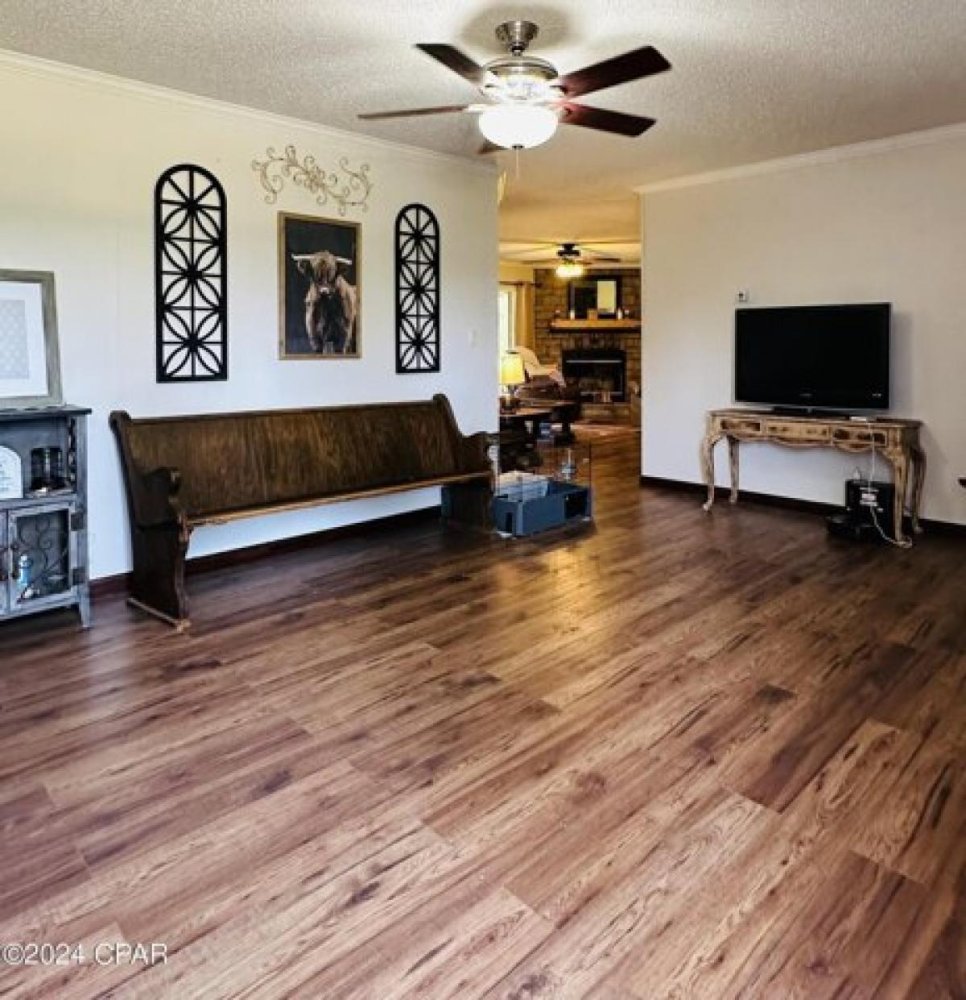 4 bedrooms House in Alford, USA No. 418967