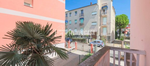 2 Schlafzimmer Wohnung in Imola, Italy, Nr. 295776 21