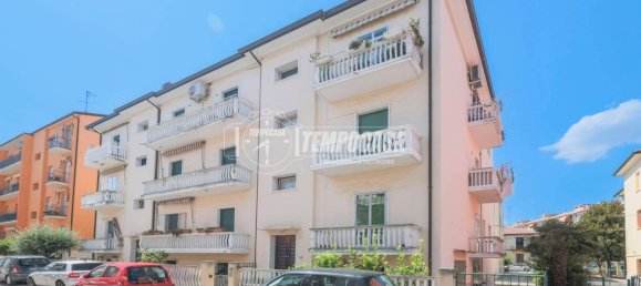 2 Schlafzimmer Wohnung in Imola, Italy, Nr. 295776 25