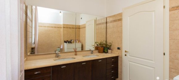 4 Schlafzimmer Doppelhaus in Olgiate Olona, Italy, Nr. 361307 23