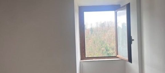 Квартира с 3 спальнями в Капраника, Италия № 379670 2