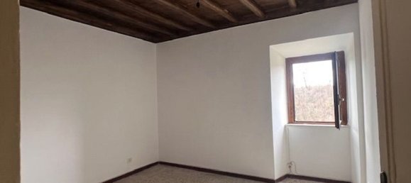 Квартира с 3 спальнями в Капраника, Италия № 379670 9