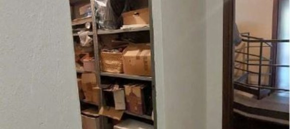 Квартира с 3 комнатами в Галларате, Италия № 181841 11