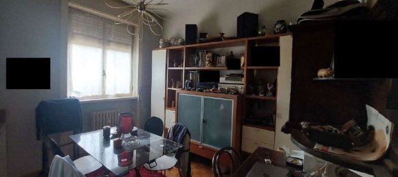 Квартира с 3 комнатами в Галларате, Италия № 181841 7