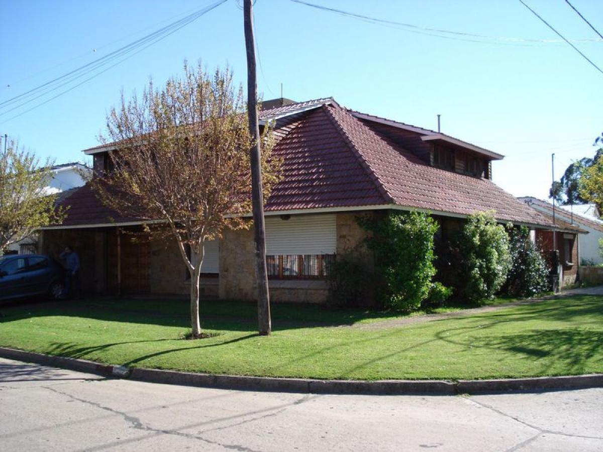 4 Schlafzimmer Haus in Mar del Plata, Argentina, Nr. 87705
