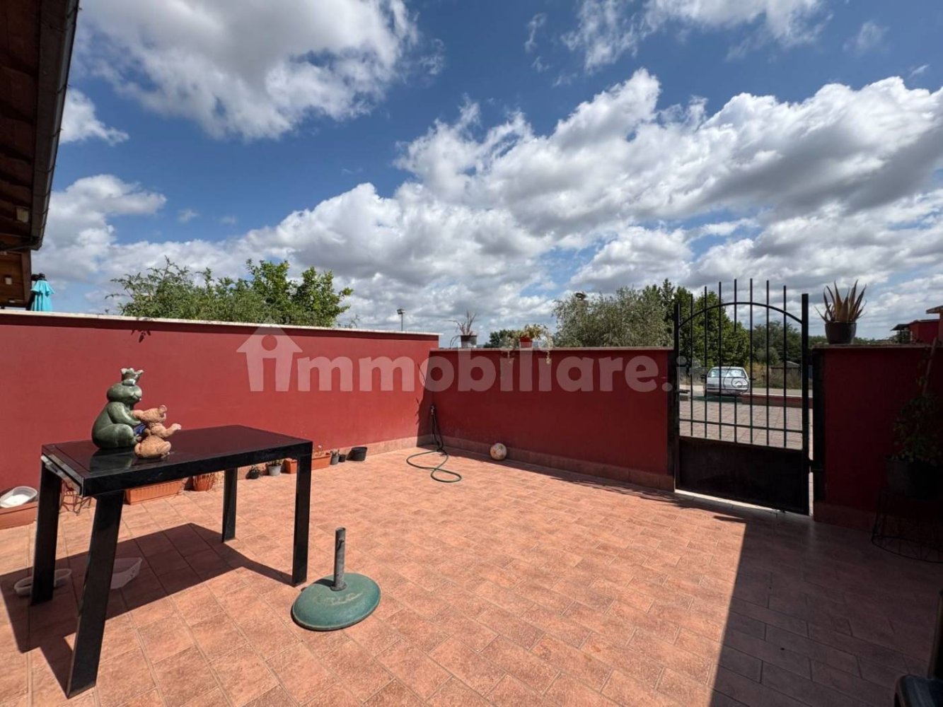 1 غرف نوم فيلا في Aprilia, Italy رقم 276395