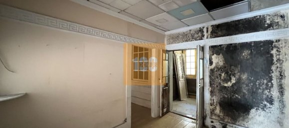 334m² Building in Porto, Portugal No. 83000 12