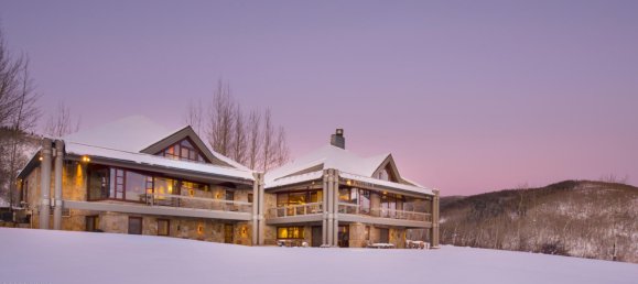 6 bedrooms Commercial property in Avon, USA No. 41 30