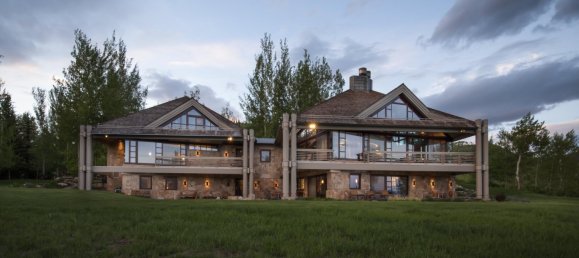 6 bedrooms Commercial property in Avon, USA No. 41 20