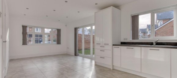 4 bedrooms House in Taunton, United Kingdom No. 13562 18