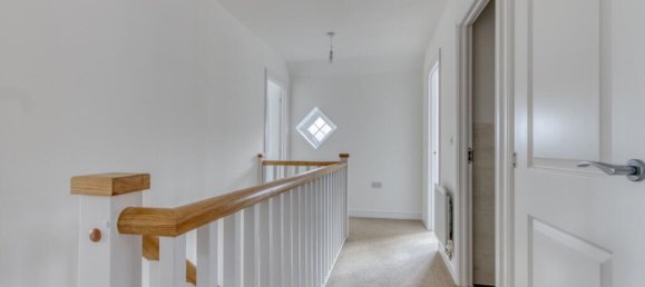 4 bedrooms House in Taunton, United Kingdom No. 13562 13