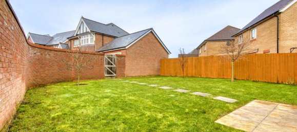 4 bedrooms House in Taunton, United Kingdom No. 13562 45