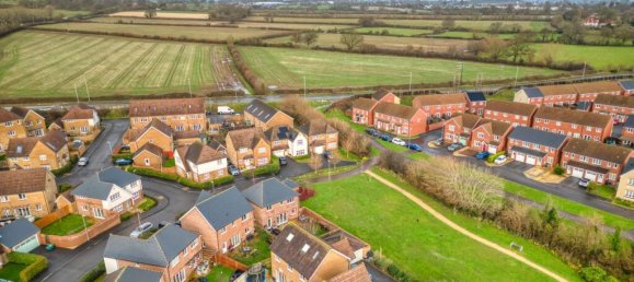 4 bedrooms House in Taunton, United Kingdom No. 13562 11