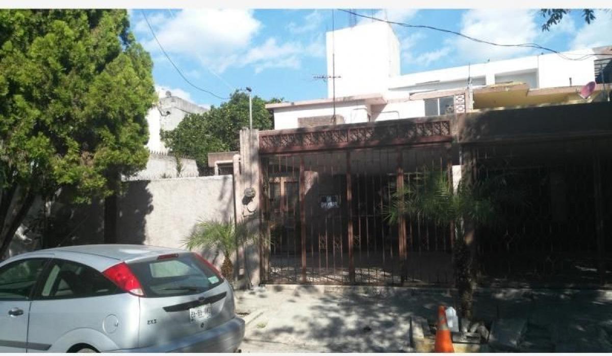 3 bedrooms House in Salinas Victoria, Mexico No. 180518