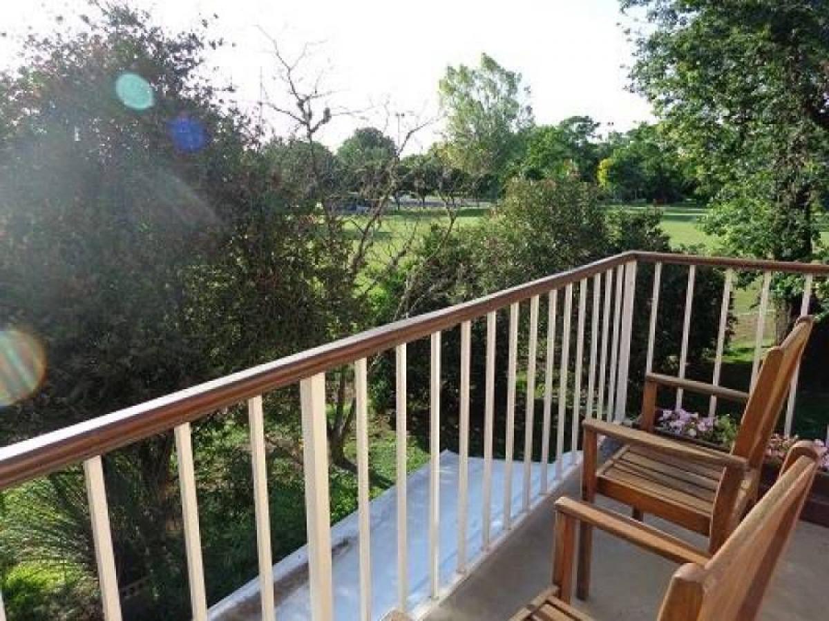 Дом с 3 спальнями в Пилар, Аргентина № 10032