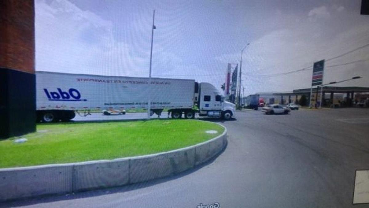  Land in Tlaquepaque, Mexico No. 203089