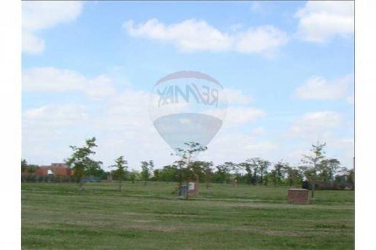  Land in Escobar, Argentina No. 47498