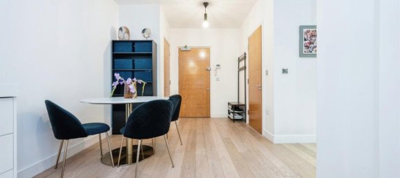 1 bedroom Apartment in Bushey, United Kingdom No. 6245 3