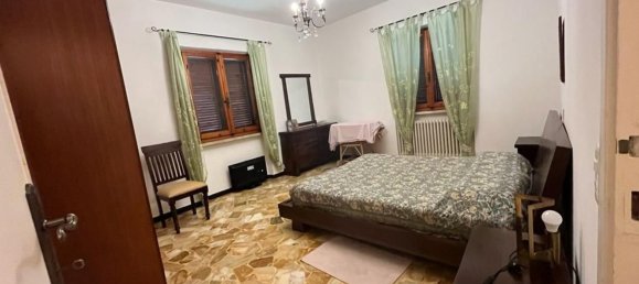 6 rooms House in Forte dei Marmi, Italy No. 69913 5