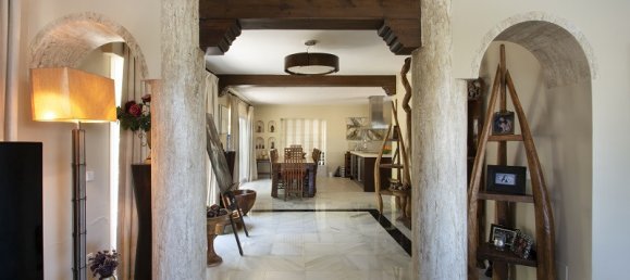 5 Schlafzimmer Villa in Marbella, Spain, Nr. 110211 14