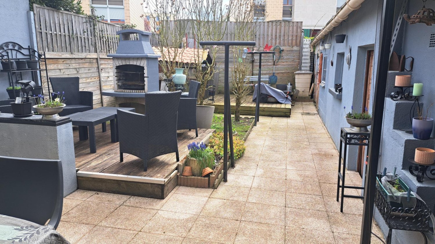 Дом с 4 спальнями в Ле-Ман, Франция № 109822