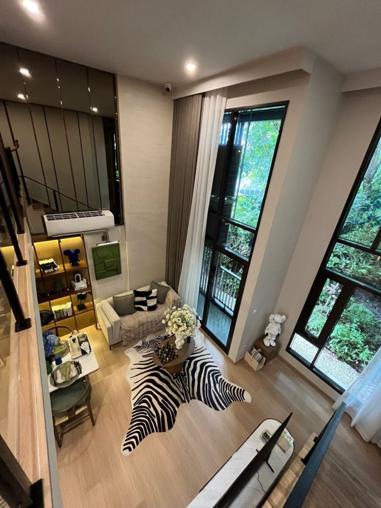 Ático de 2 dormitorios en Pathum Wan, Thailand No. 64398