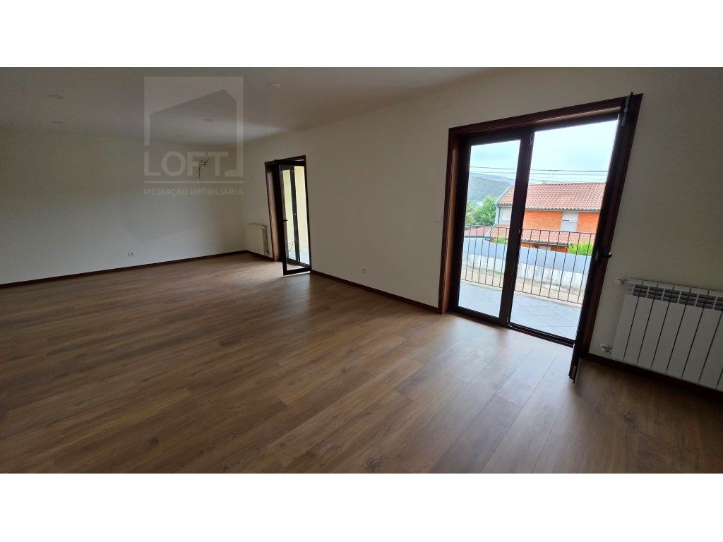 5 bedrooms House in Guimaraes, Portugal No. 319006