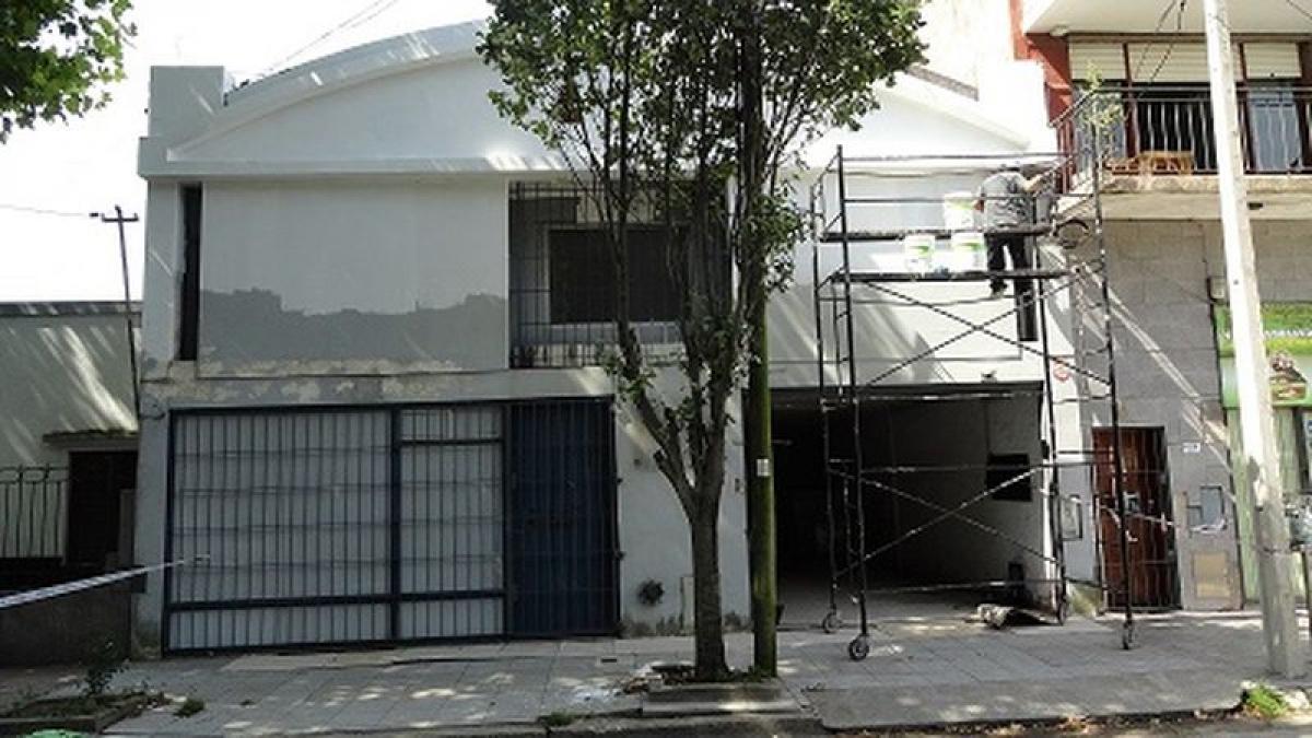 450m² Building in Mar del Plata, Argentina No. 107024