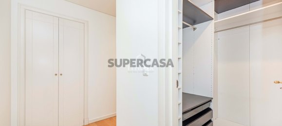 3 bedrooms Apartment in Lisbon, Portugal No. 152019 15