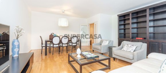 3 bedrooms Apartment in Lisbon, Portugal No. 152019 13